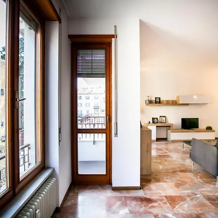 Apartment Dante108 Como
