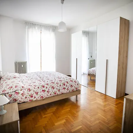 Dante108 Appartement Como